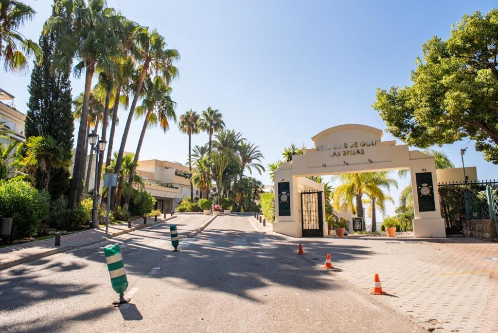 Luxe Del Golf - Brisas